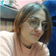 Studentessa da ripetizioni di italiano e scienze di base